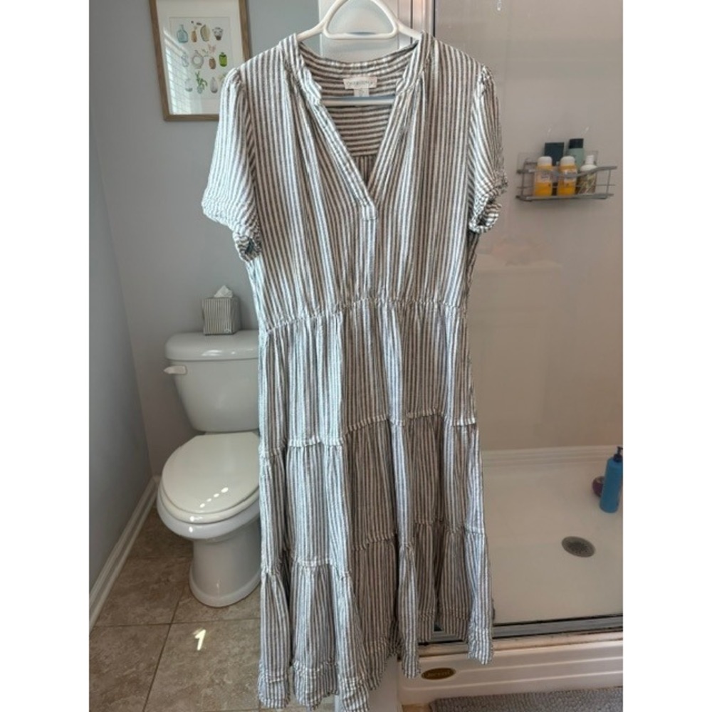 Cynthia Rowley Dress Large Gray White Stripe Linen Blend Tiered Midi Coastal